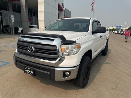 2014 Toyota Tundra SR5
