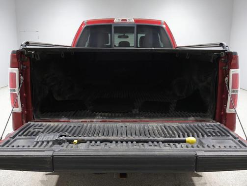 RUBY RED METALLIC TINTED CC 2014 Ford F-150 Lariat