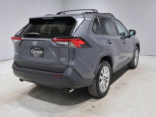 Magnetic Gray Metallic 2025 Toyota RAV4 XLE Premium