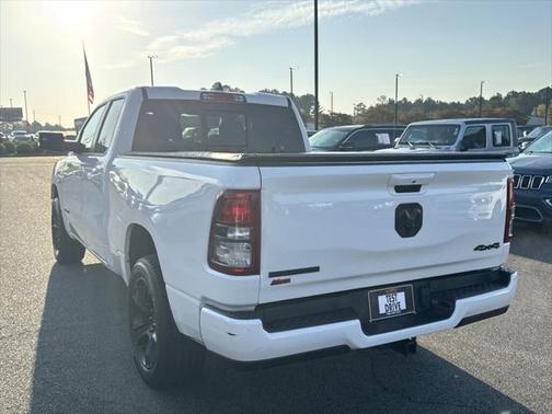 2021 RAM 1500 Big Horn Quad Cab 4x4 64' Box