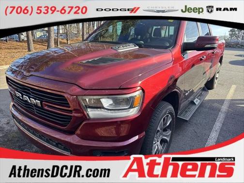 2023 RAM 1500 Laramie Crew Cab 4x4 64' Box