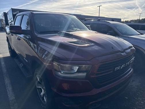 2023 RAM 1500 Laramie Crew Cab 4x4 64' Box