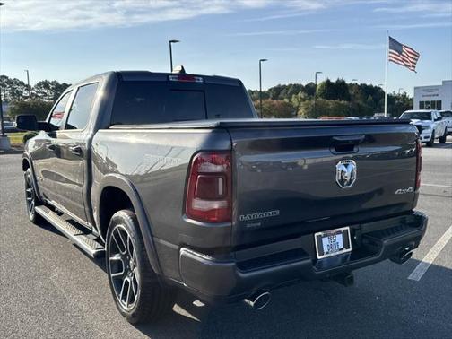 2021 RAM 1500 Laramie Crew Cab 4x4 57' Box
