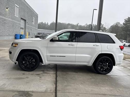 2021 Jeep Grand Cherokee Laredo X 4x2