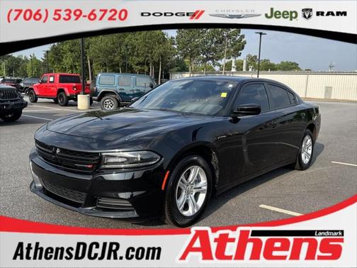 2021 Dodge Charger SXT RWD