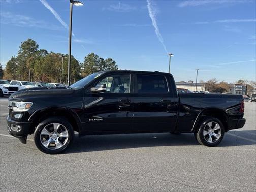 2022 RAM 1500 Laramie Crew Cab 4x4 64' Box