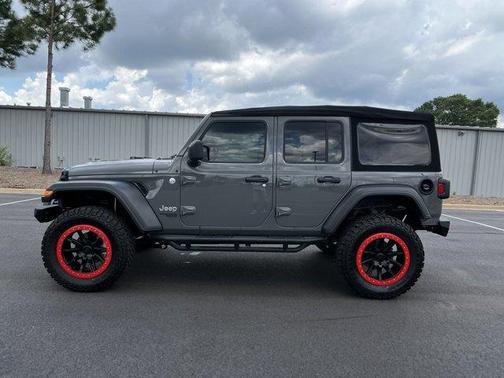 Photo 2 of 29 of 2021 Jeep Wrangler Unlimited Sport