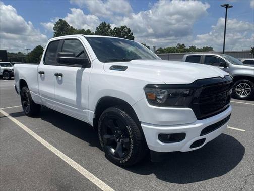 2024 RAM 1500 Tradesman Quad Cab 4x4 64' Box