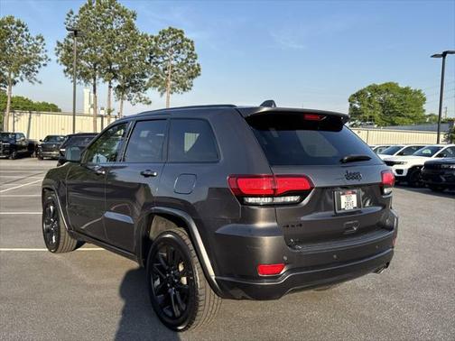 2021 Jeep Grand Cherokee Laredo X 4x4