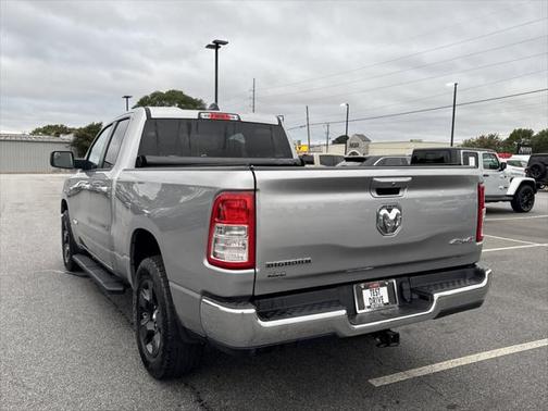 2022 RAM 1500 Big Horn Quad Cab 4x4 64' Box