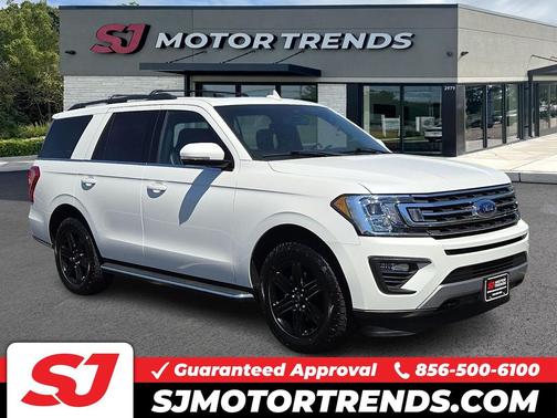 Star White Metallic Tri-Coat 2021 Ford Expedition XLT