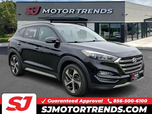 Black Noir Pearl 2018 Hyundai TUCSON Limited