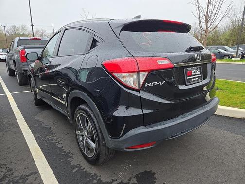 Crystal Black Pearl 2021 Honda HR-V EX