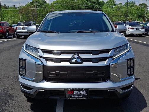 Alloy Silver Metallic 2022 Mitsubishi Outlander Sport 2.0 SE