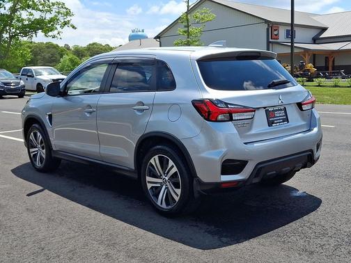 Alloy Silver Metallic 2022 Mitsubishi Outlander Sport 2.0 SE