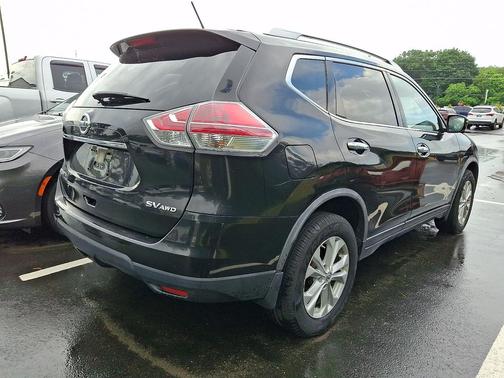 Magnetic Black 2016 Nissan Rogue SV