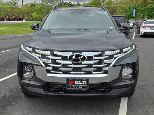 Phantom Black 2022 Hyundai SANTA CRUZ 2.5L SEL