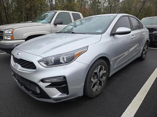 Silky Silver 2019 Kia Forte LXS