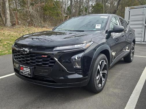 Mosaic Black Metallic 2024 Chevrolet Trax 1RS