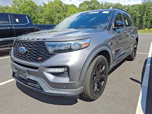 Carbonized Gray Metallic 2021 Ford Explorer ST
