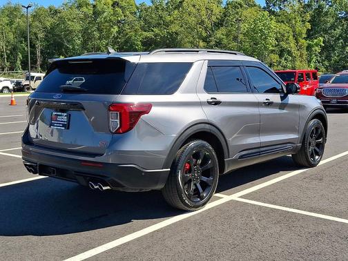 Carbonized Gray Metallic 2021 Ford Explorer ST
