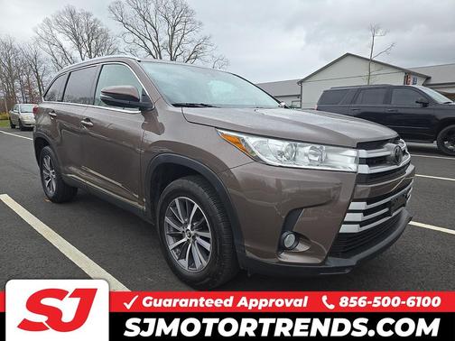Toasted Walnut Pearl 2019 Toyota Highlander XLE