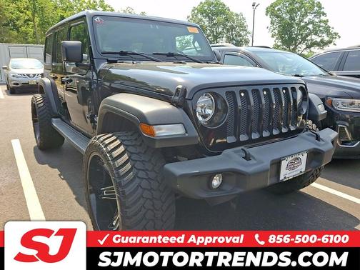 Black Clearcoat 2019 Jeep Wrangler Unlimited Sport S
