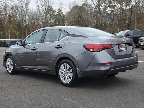 Gun Metallic 2024 Nissan Sentra S