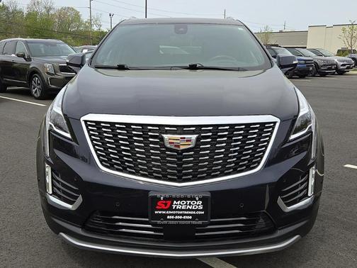 Dark Moon Blue Metallic 2021 Cadillac XT5 Premium Luxury
