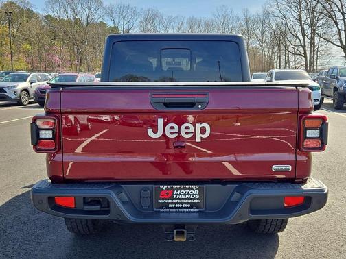 Snazzberry Pearlcoat 2021 Jeep Gladiator Overland