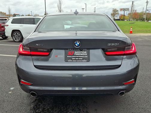 Mineral Gray Metallic 2021 BMW 330 i xDrive