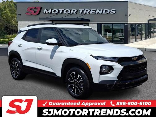 Summit White 2023 Chevrolet Trailblazer ACTIV