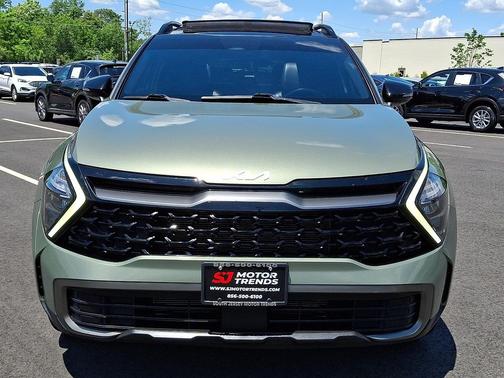 Jungle Green 2023 Kia Sportage X-Line