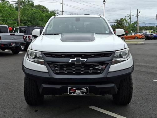 Summit White 2019 Chevrolet Colorado ZR2