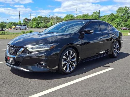 Black 2019 Nissan Maxima 3.5 Platinum