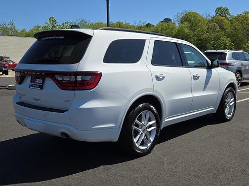 White Knuckle Clearcoat 2024 Dodge Durango GT