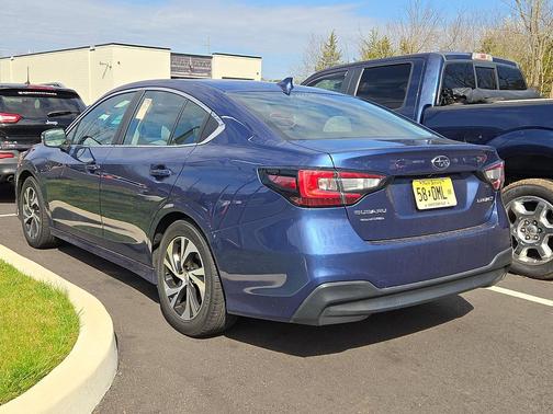 Abyss Blue Pearl 2021 Subaru Legacy Premium