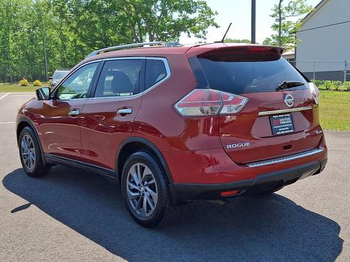 Cayenne Red 2016 Nissan Rogue SL