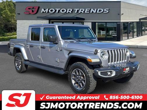 Billet Silver Clearcoat Metallic 2020 Jeep Gladiator Overland