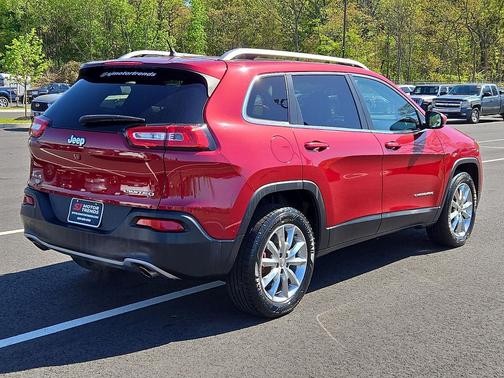 Deep Cherry Red Crystal Pearlcoat 2014 Jeep Cherokee Limited