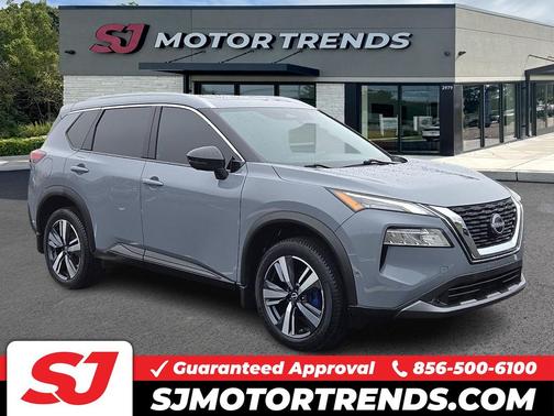 2022 Nissan Rogue SL