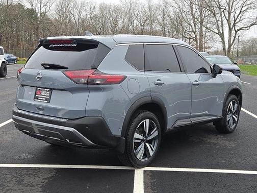 Boulder Gray 2022 Nissan Rogue SL