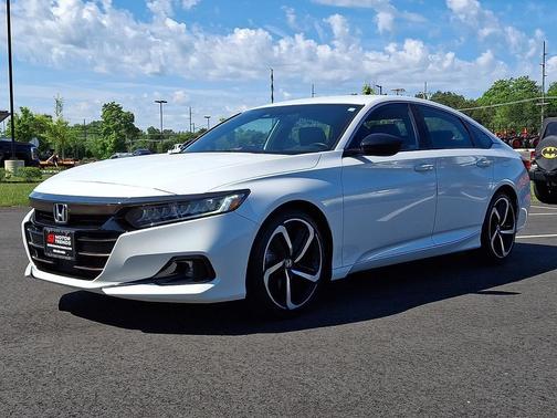 Platinum White Pearl 2022 Honda Accord Sport 1.5T