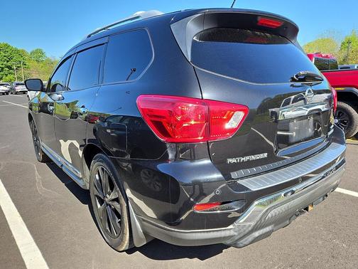 Magnetic Black 2017 Nissan Pathfinder Platinum
