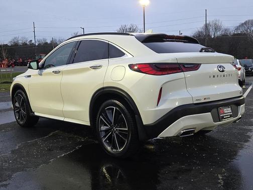 2022 INFINITI QX55 LUXE