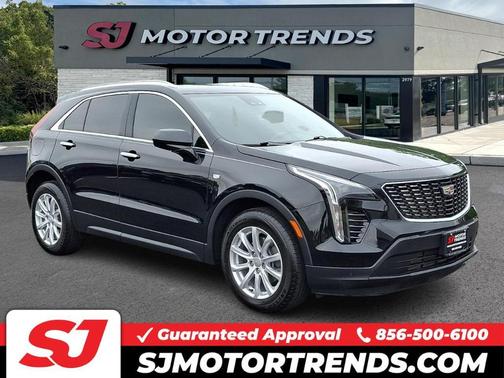Stellar Black Metallic 2023 Cadillac XT4 Luxury