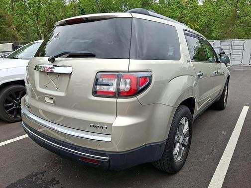 White Frost Tricoat 2016 GMC Acadia SLT-1