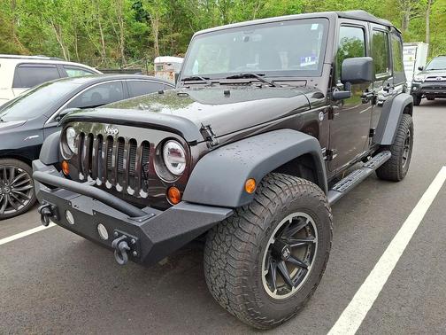 Black Clearcoat 2013 Jeep Wrangler Unlimited Sport