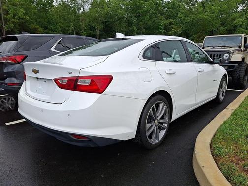 Summit White 2023 Chevrolet Malibu LT