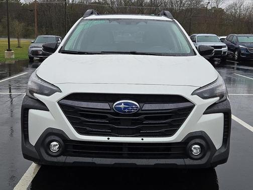 Crystal White Pearl 2024 Subaru Outback Premium